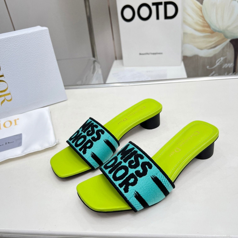 ch**an D*or slippers